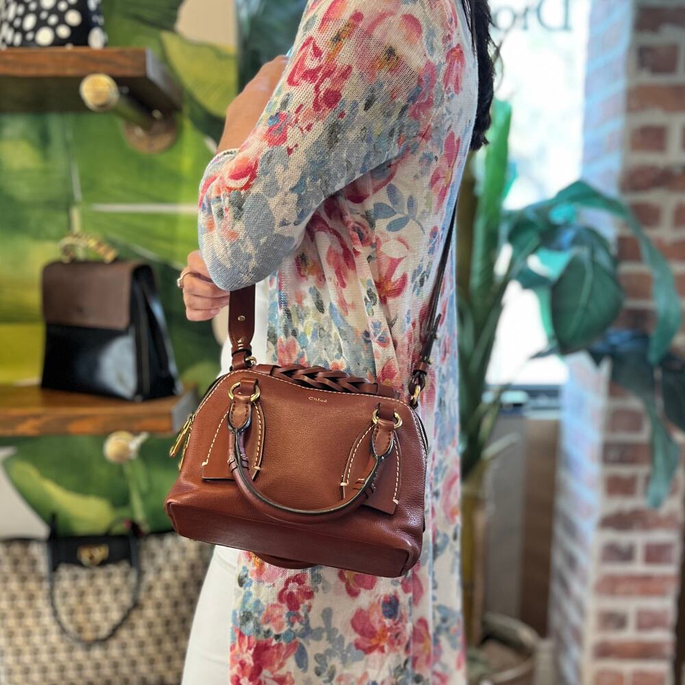 CHLOE Daria Small Leather Top Handle Bag - Picture 2 of 8